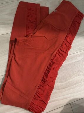 lululemon leggings with ruffle sides